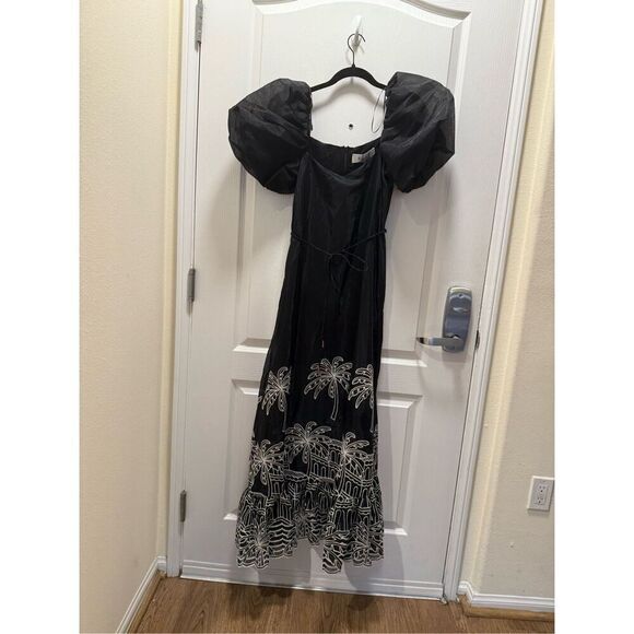 ELLIATT Nyx Maxi  Black Dress in Sheer organza Resort palm embroidery Size S NWT - Picture 4 of 6